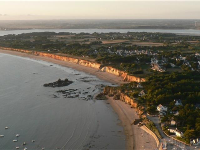 18 kms coast line - RESIDENCE LES ILES PENESTIN