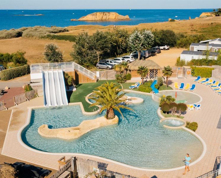 swimming pool camping les iles - RESIDENCE LES ILES PENESTIN